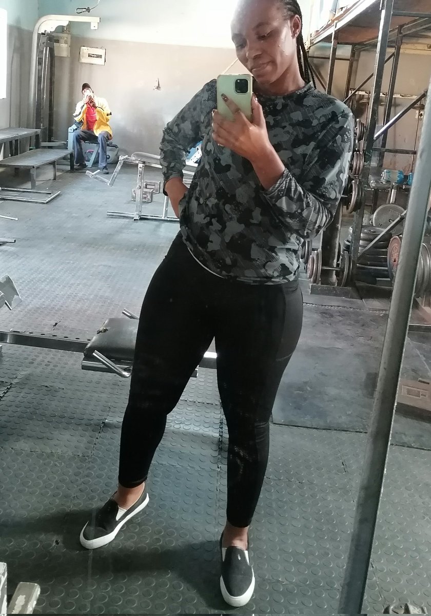 Her Excellency 🇱🇸 tweet media