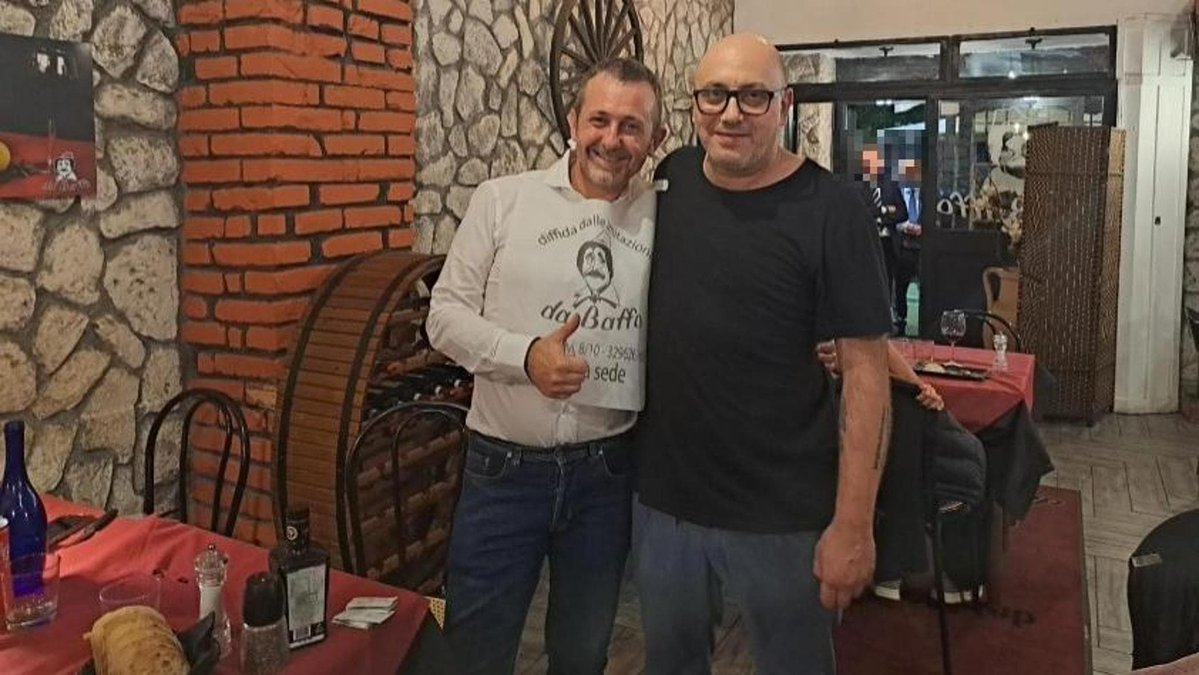 Repubblica Roma tweet media