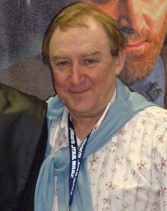 Star Wars Holocron tweet media