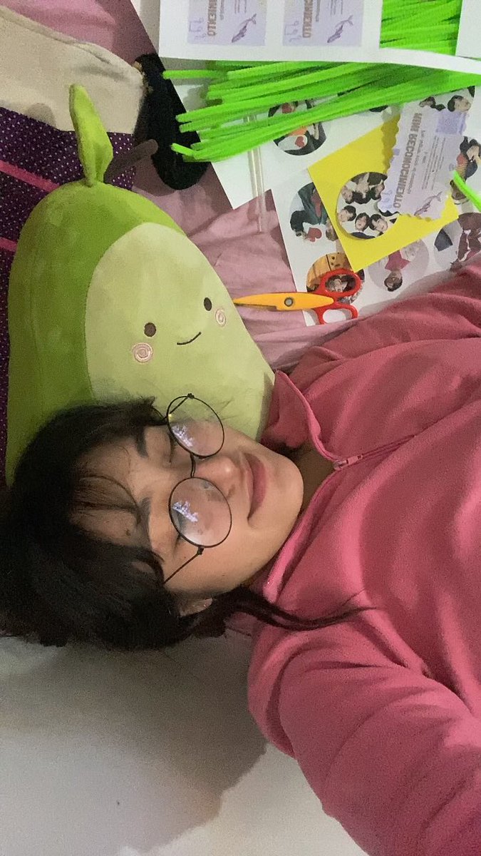 Yo también quiero 

Icon                     vs               User

#BTS_ARİRANG #BTS