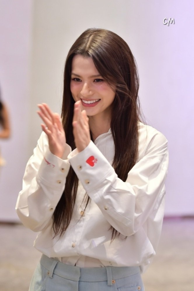 CM 🤍🪽 tweet media