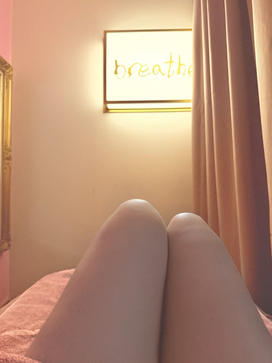 melbieee tweet media