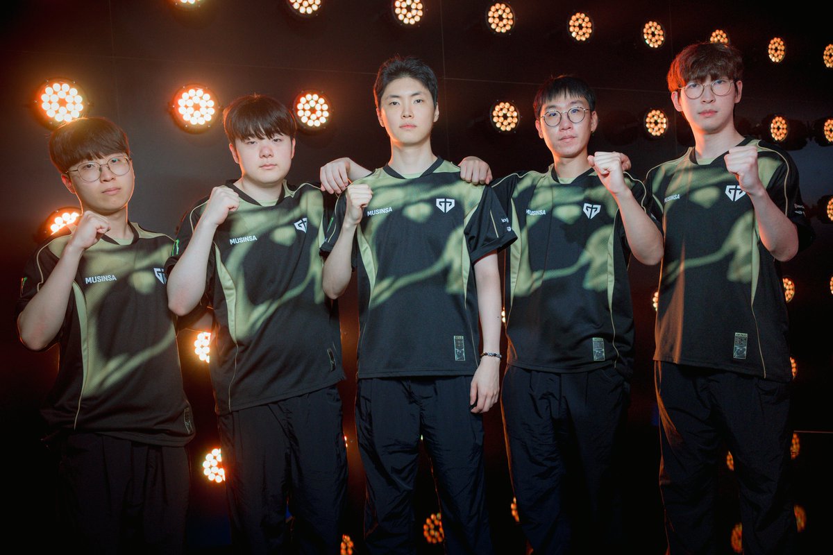 LoL Esports tweet media