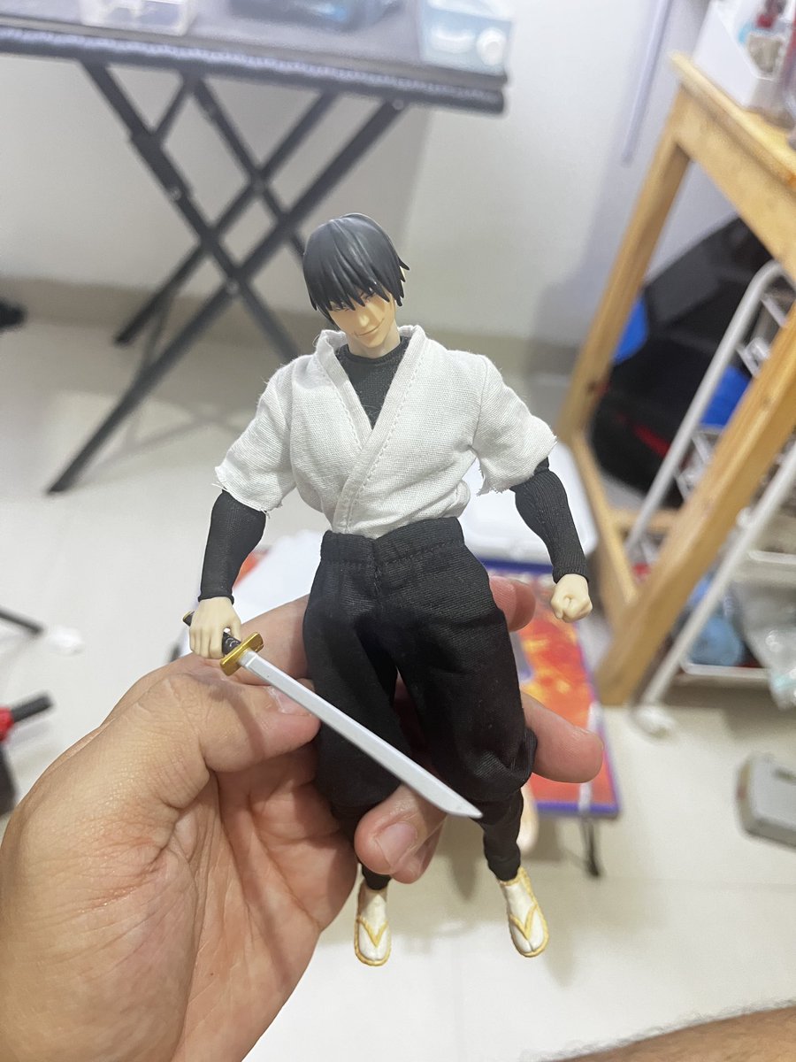 dukunmokit's tweet photo. Toji in Kukuru Unit uniform https://t.co/Dlu0ig9PJc