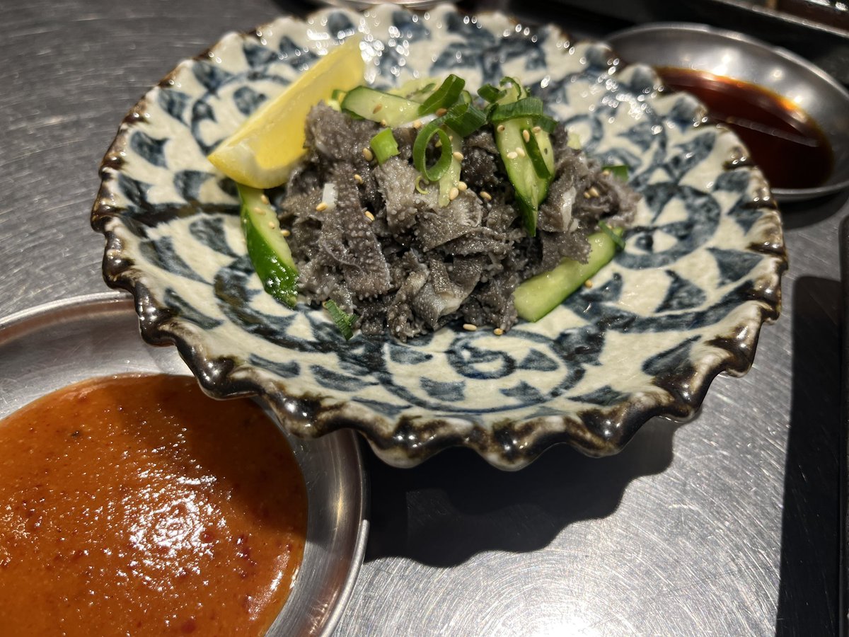 ぼすにぃ tweet media