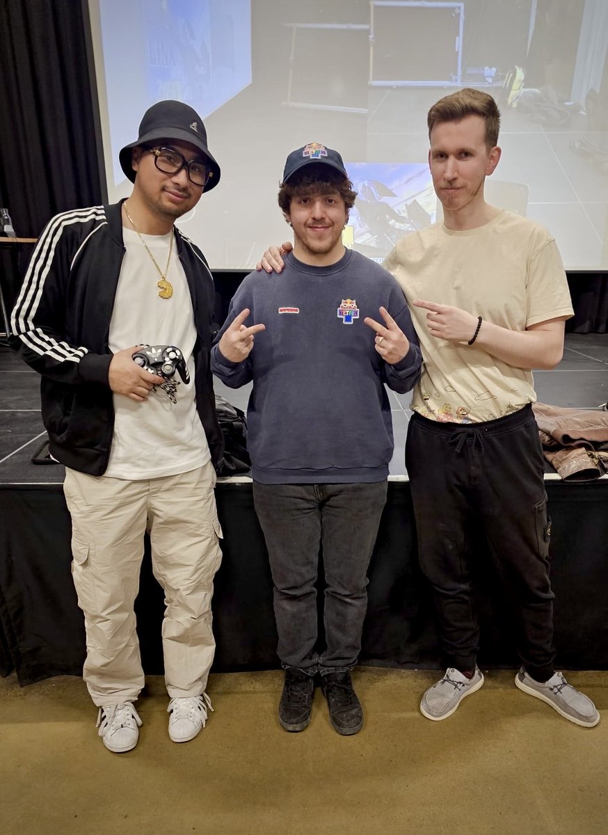 LuCy E-Sports tweet media