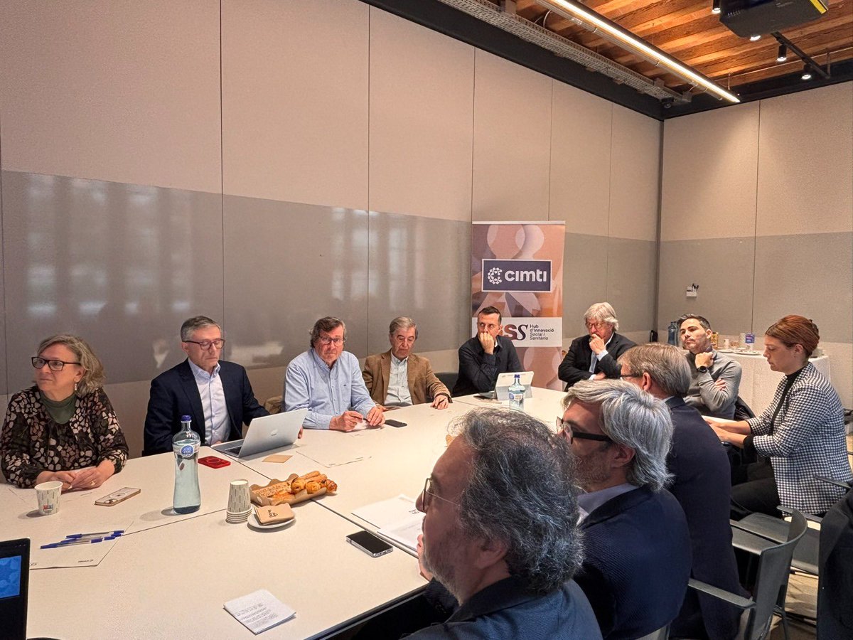 💡L’equip del CIMTI ha reunit a Barcelona el seu Consell Assessor per presentar la nova etapa de la iniciativa i acompanyats del director de Recerca i Innovació de <a href="/salutcat/">Salut</a>, Antoni Plasència. 

👉Podeu llegir la notícia complerta aquí: