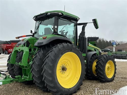 FarmsNews's tweet image. 2024 John Deere 8R 370 ⏬

Guidance ready, MFWD suspension, 1000 rear PTO, duals rear tires, mid tire width, e23 transmission, 50K transmission, and more.

usfarmer.com/tractors/john-…

#Tractors