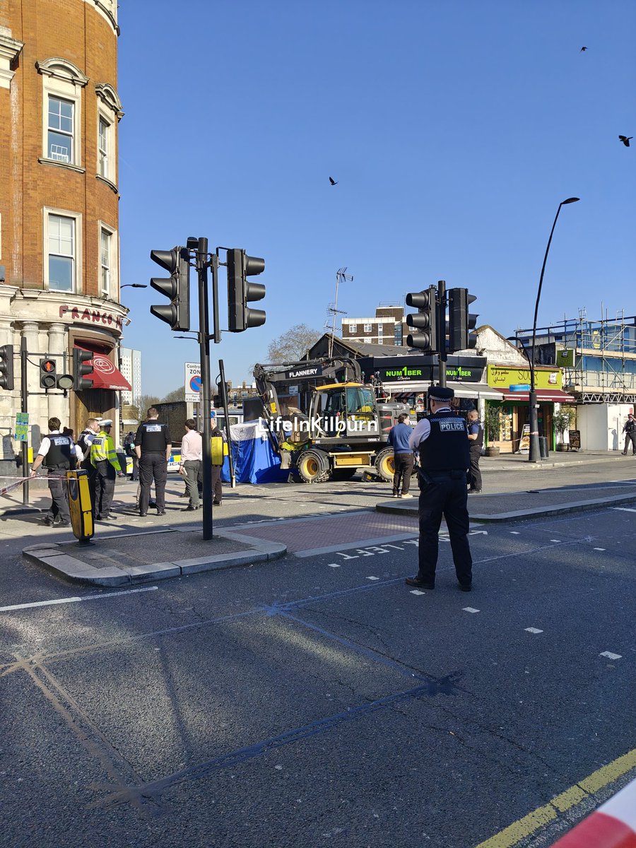 Life In Kilburn tweet media