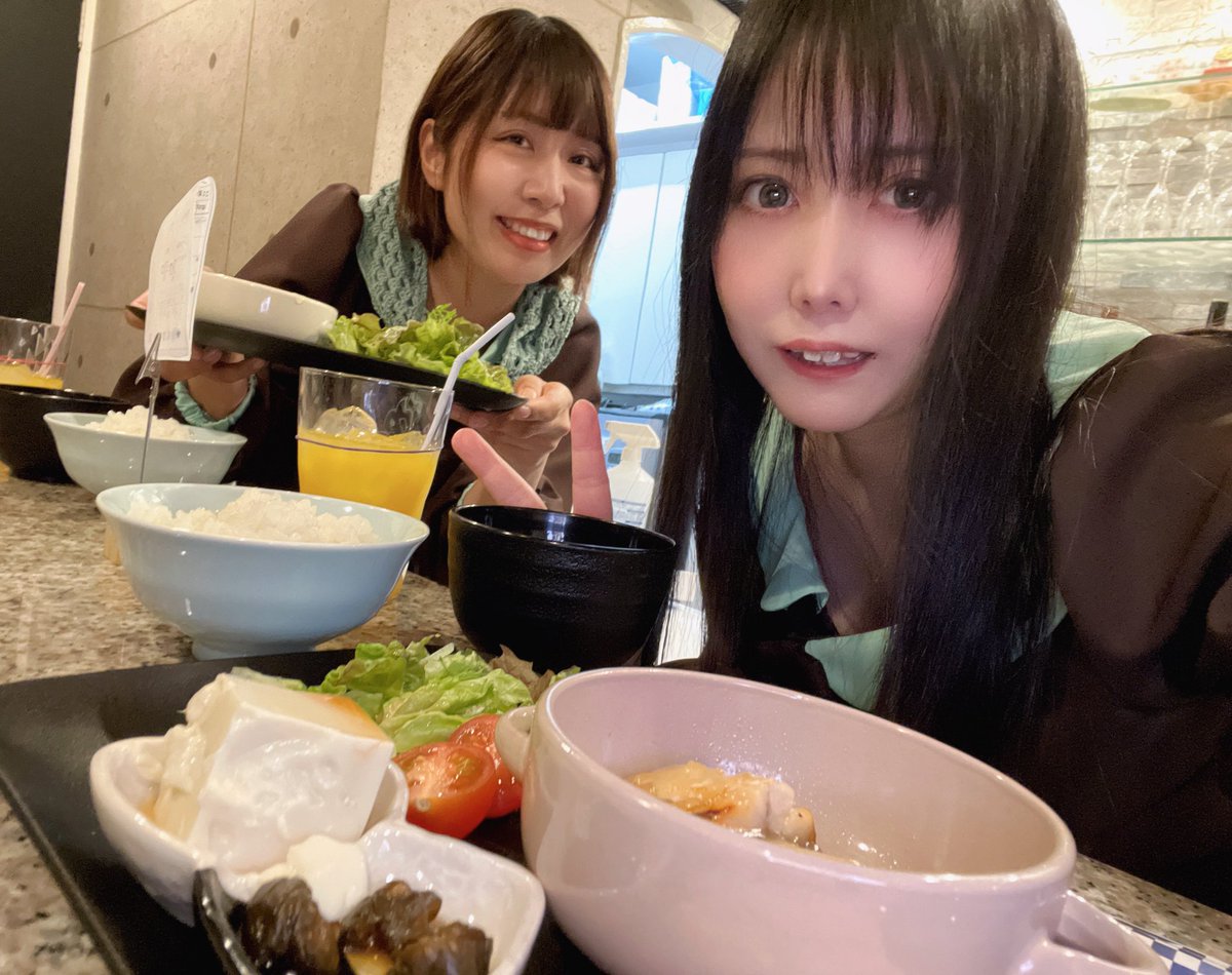 心愛ここ tweet media