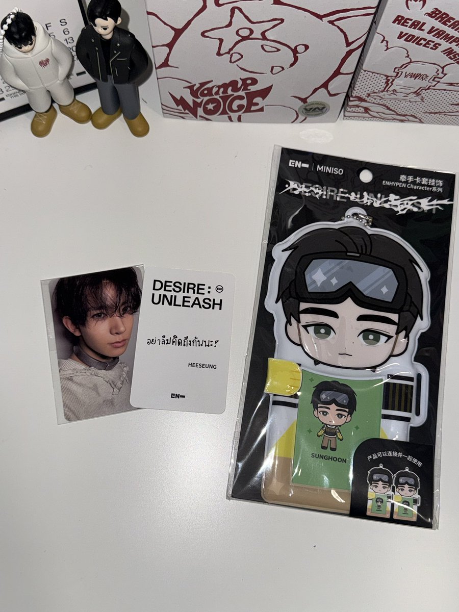 เนื่องจากวันเกิดเราเอง

รี แจก ฮีซึงไซน์ไทย 1 ใบ และก็เฟรมการ์ด Miniso ซองฮุน
2 คนค่ะ (ขอแจกเฉพาะเอนจีนน้า)

 สุ่มวันที่ 20 น้าาา