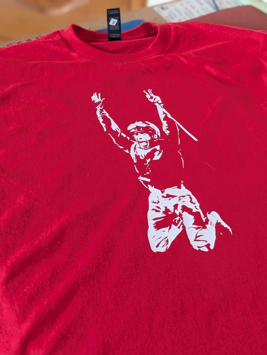 Racing Tees: Horse Racing Merchandise tweet media