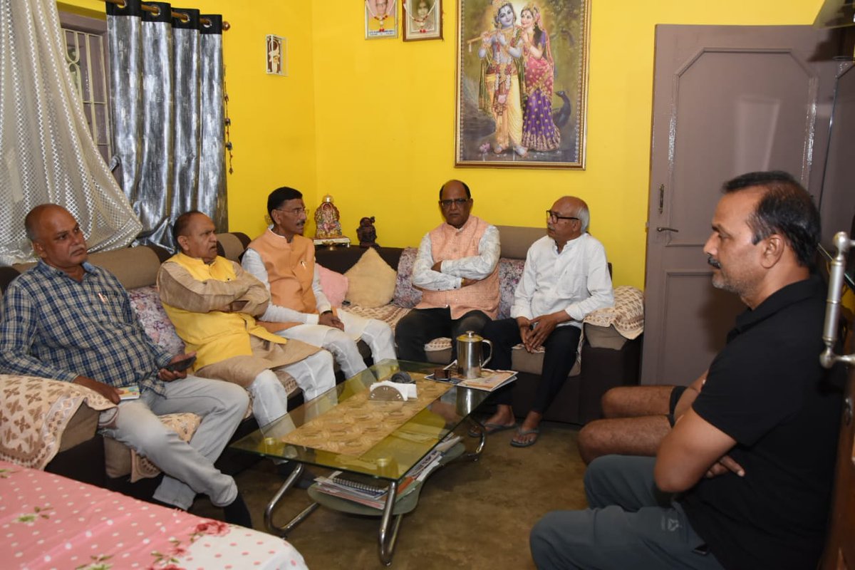 Sanjay Seth tweet media