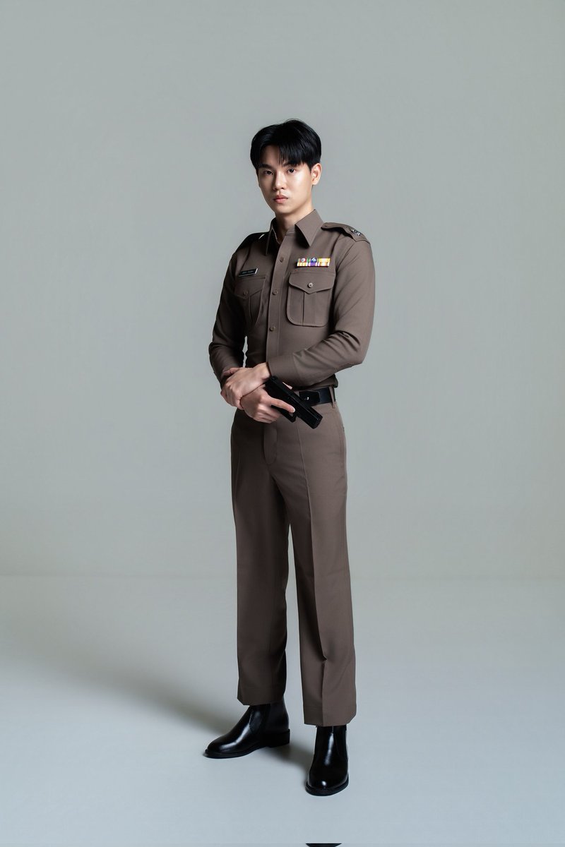 ขอหยาบนิดนึงนะ แม่งค่ดดดดดหล่อออออออ😭