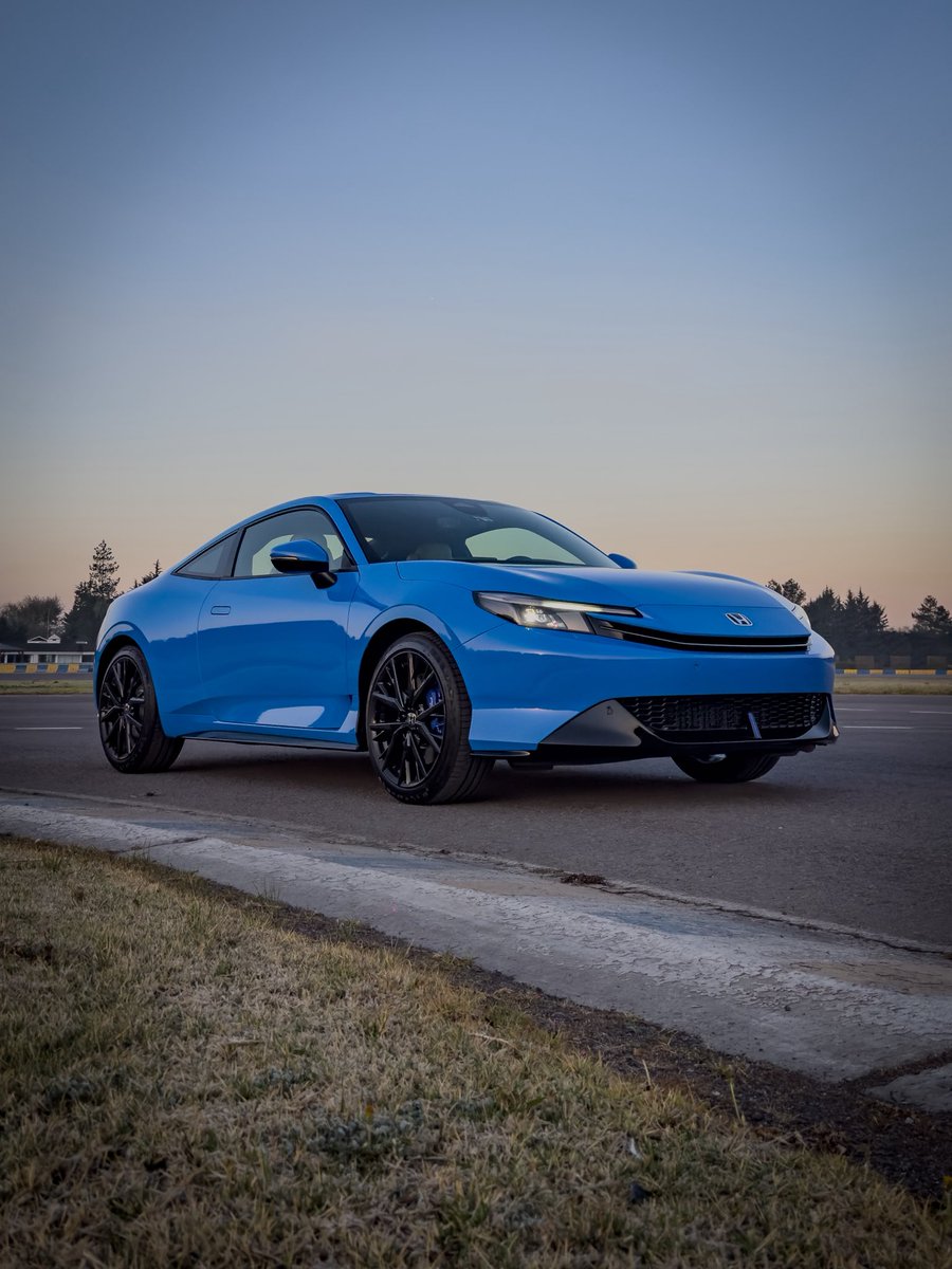 Los AutoCríticos tweet media