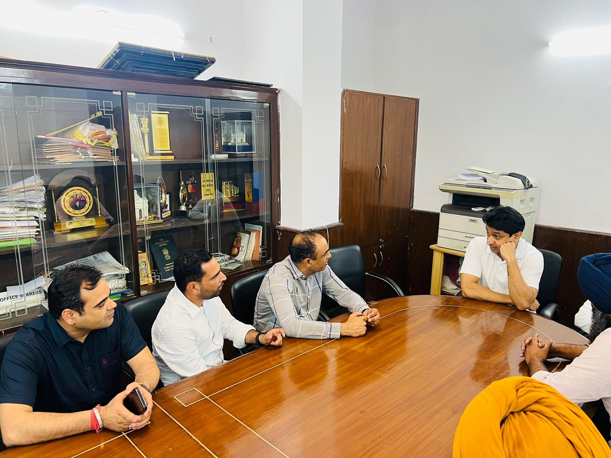 Indian Youth Congress tweet media