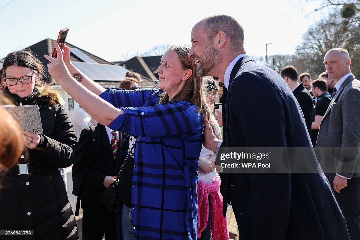 Sabirah Lohn 💕🦕🦖 tweet media