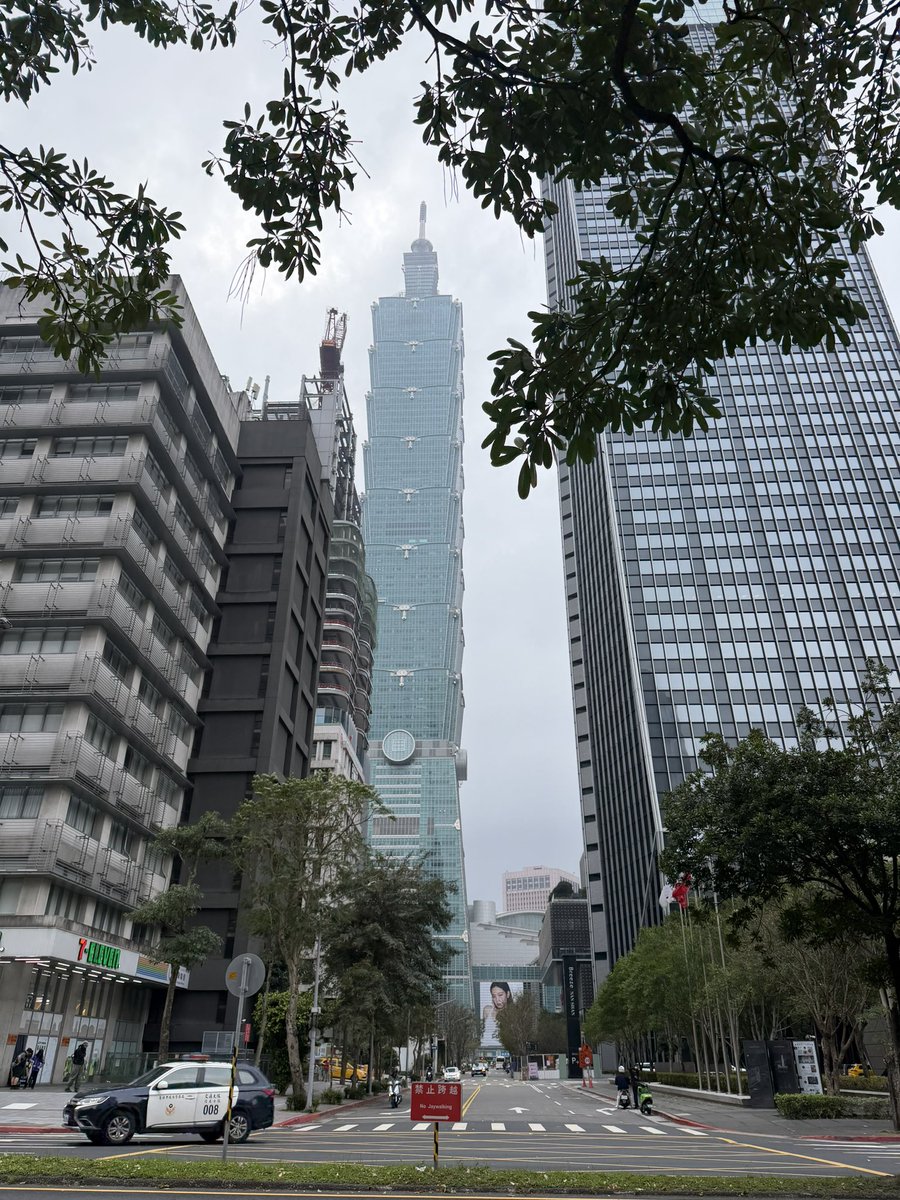 iamajashton's tweet photo. Take a moment to just enjoy where you are now ✨ #wheninTaipei🇹🇼 #Taiwan2026 https://t.co/YT84JQAIT9