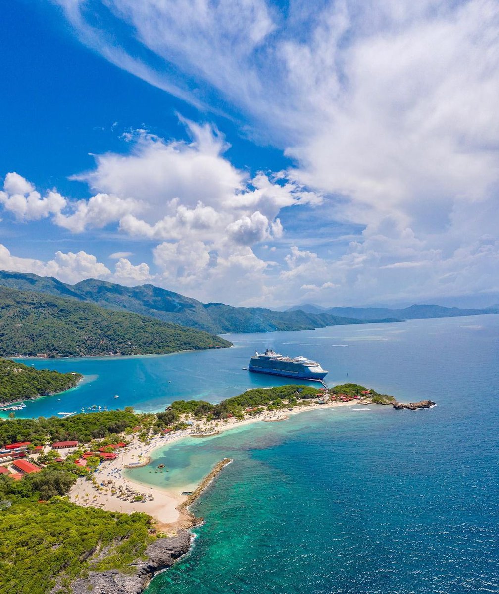 CiviqueEtmoral's tweet image. 📍Haïti devient un lieu de villégiatures pour le monde.
Allons-nous découvrir Labadee, Haïti 🇭🇹.
EN #HAÏTI 🇭🇹  
Byenvini An Ayiti 🇭🇹🇭🇹#Tourisme #Haïti #découvrirHaïti #Visite #Paradis #Ayiti #Caraïbes #Fraîcheurtropicale
📸 malfiniphotography

@MTourismeHaiti