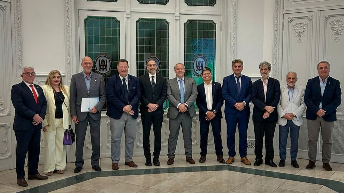 PromArgentina tweet media