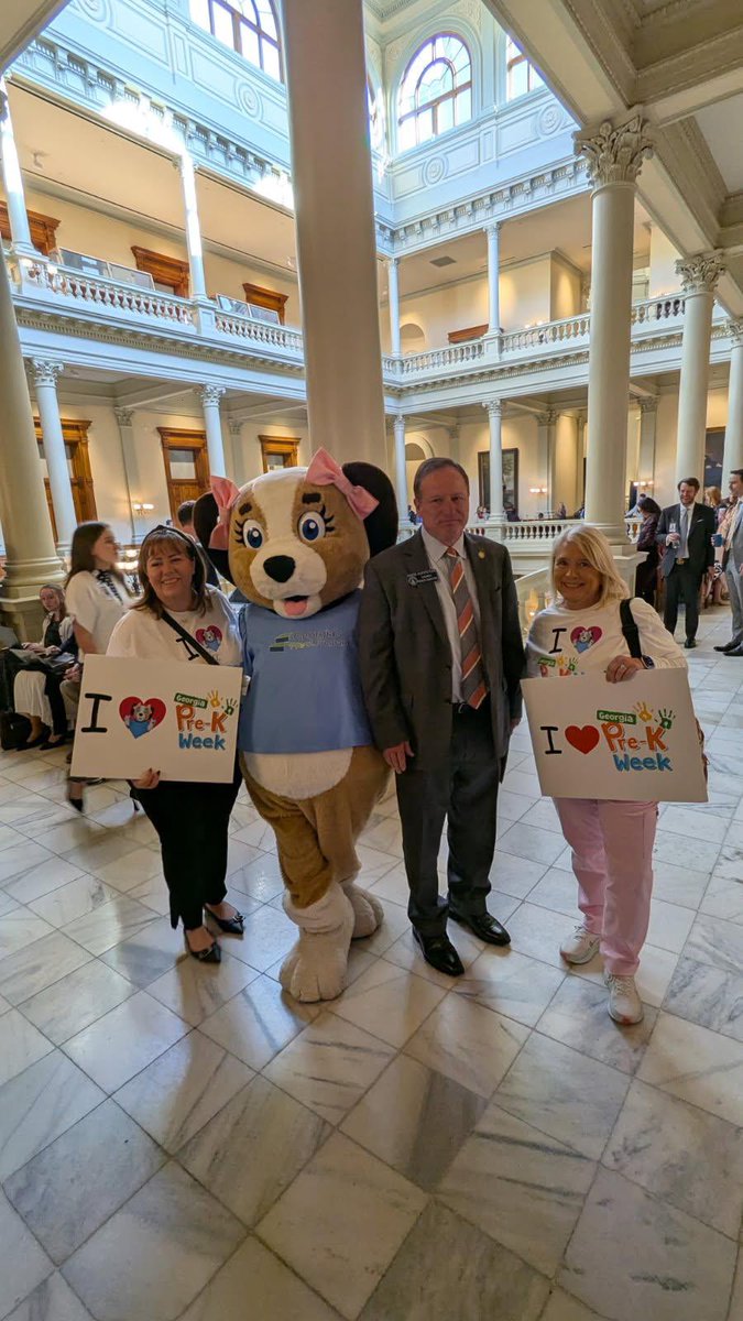 Amy M. Jacobs tweet media