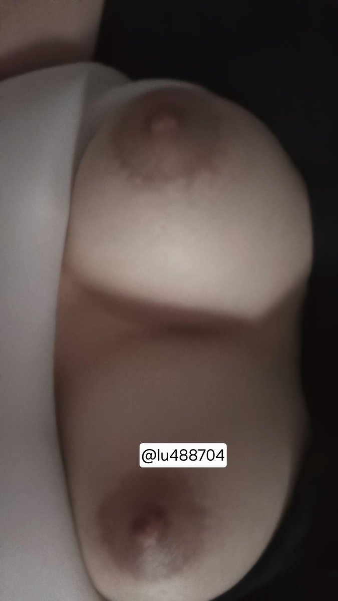 lu488704's tweet photo. 민둥보지 상납녀 https://t.co/YJAGry2ONX