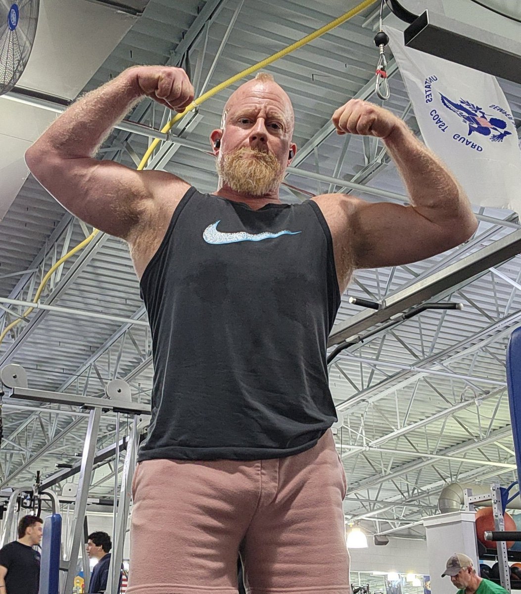 Strict FinDom tweet media