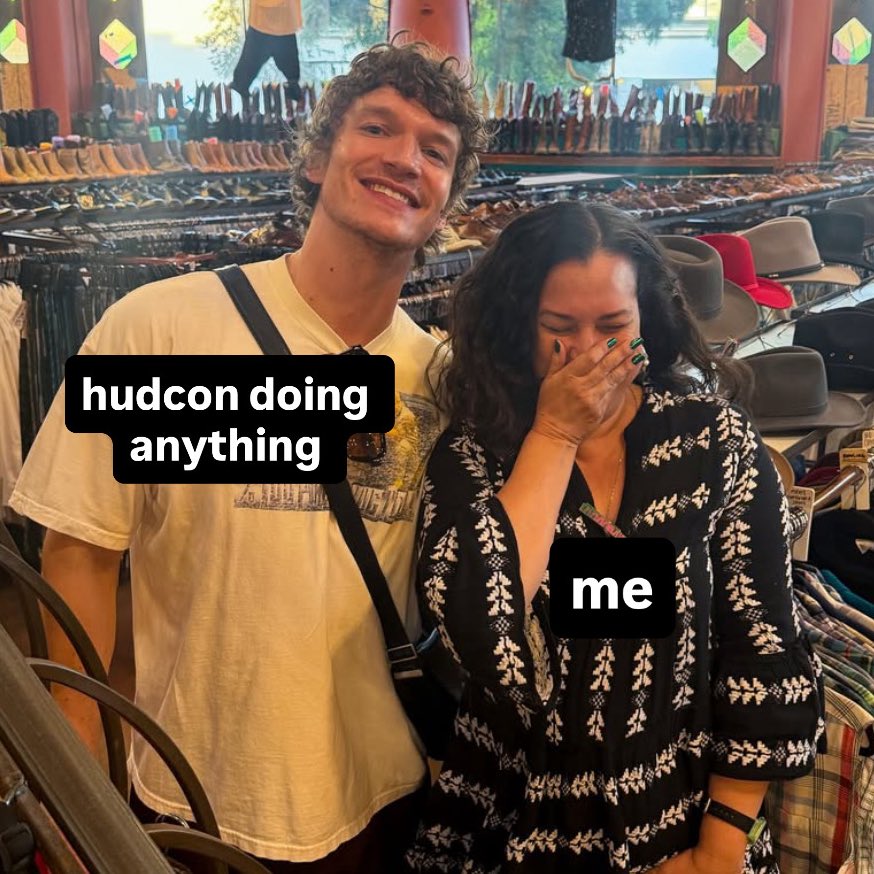 emma 𝜗𝜚˚⋆ tweet media