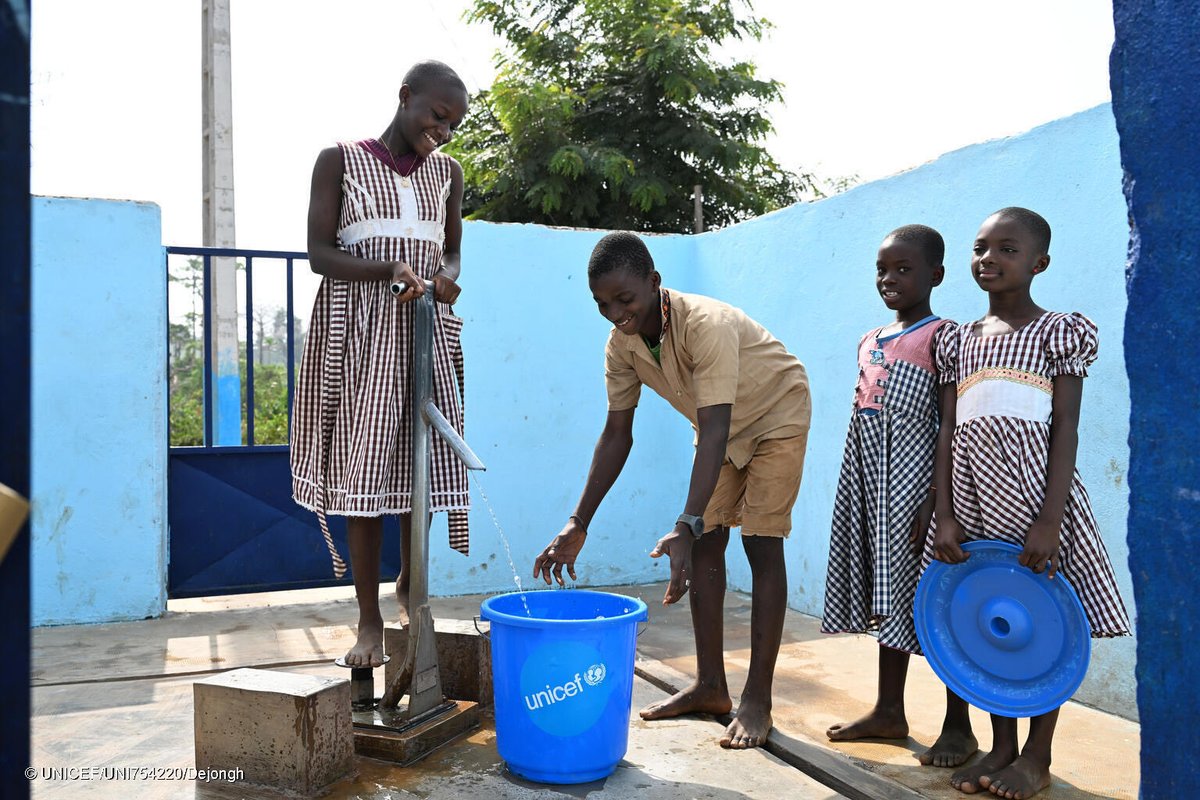 Catherine Russell tweet media