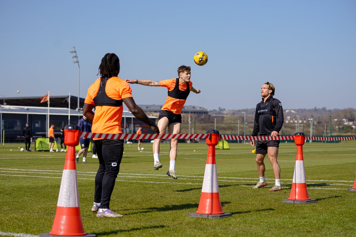 Barnet FC 🐝 tweet media
