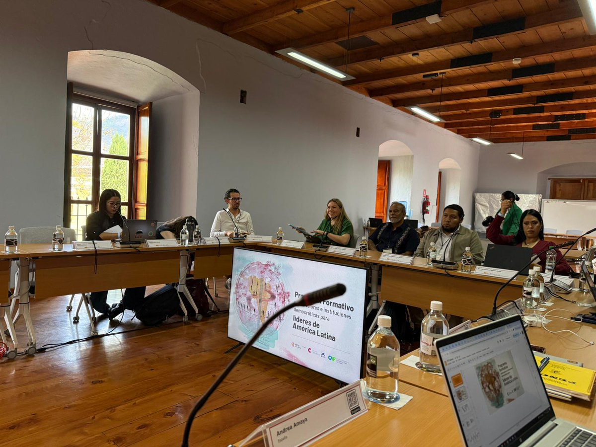 Fundación Carolina tweet media