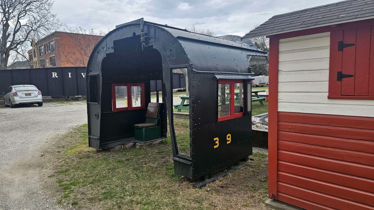 Steam Up LIRR 39 tweet media