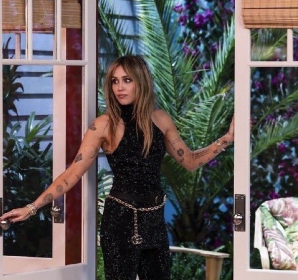 DiscussingFilm tweet media