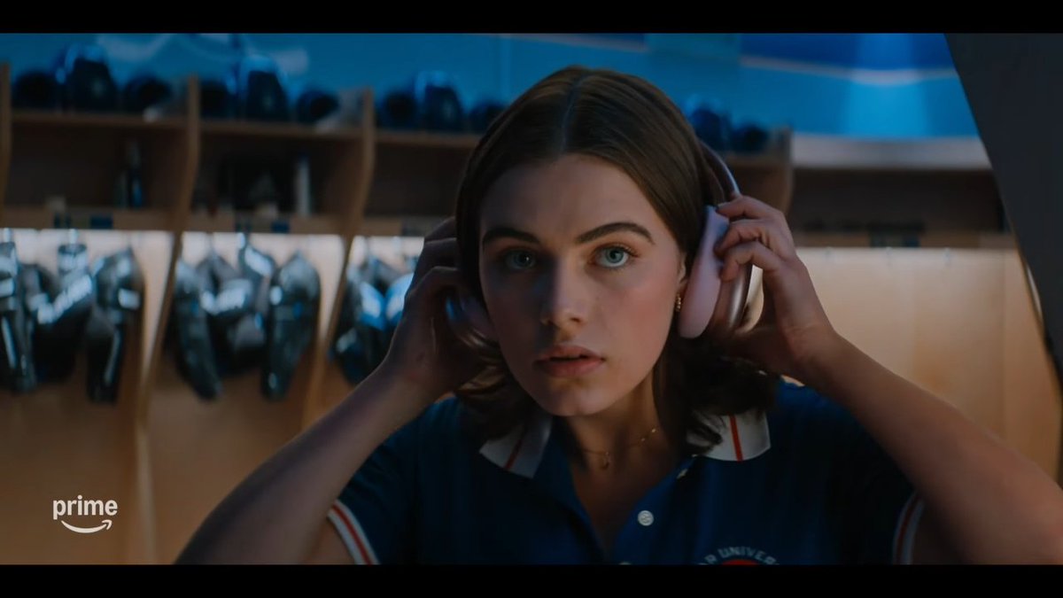 hiddlesreid's tweet photo. não sou a mesma pessoa que eu era antes de ver o teaser de off campus, saiba que hannahgarrett está injetado no meu dna https://t.co/tq33vipklq