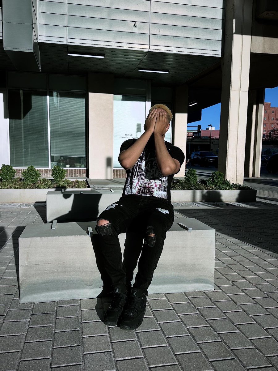 BIGGEST MEOW tweet media