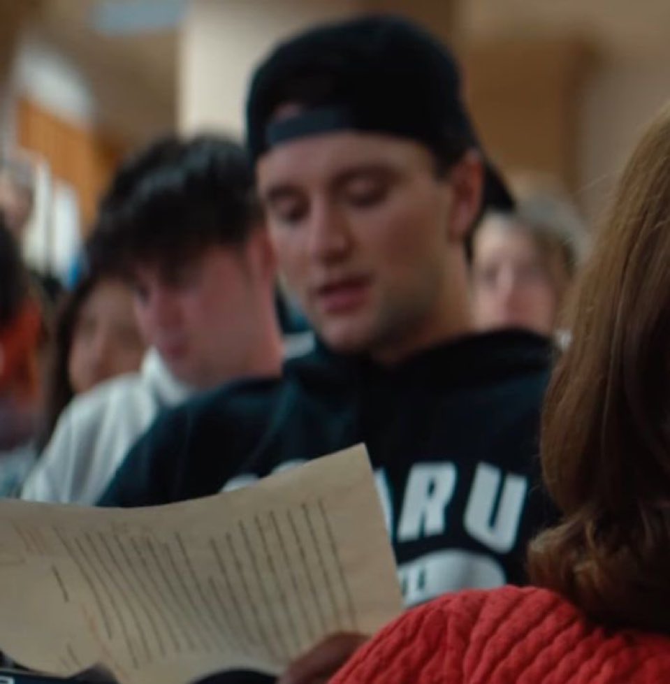 Off Campus Updates tweet media