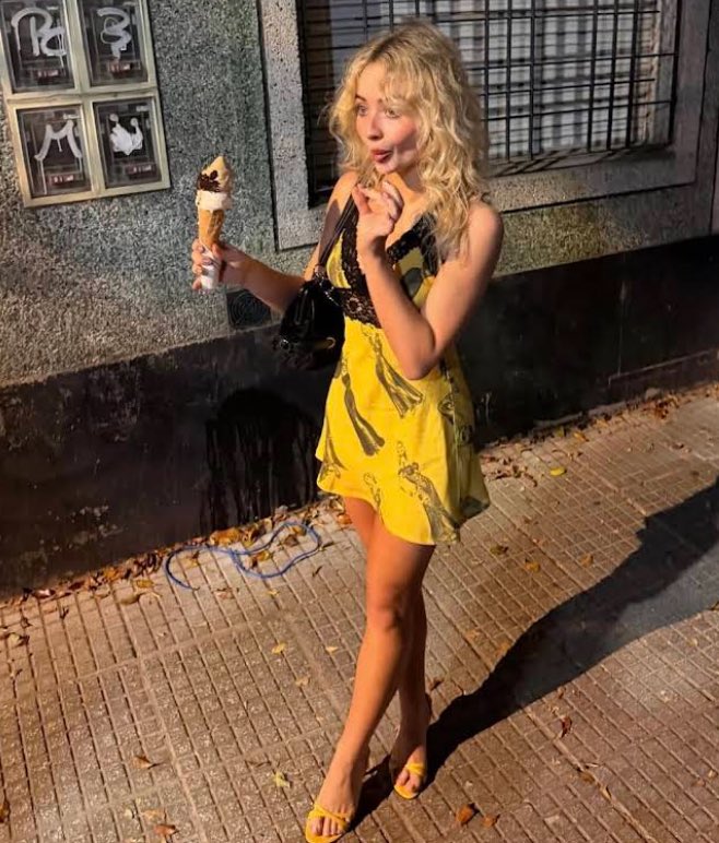 Chupetín de Ajenjo tweet media