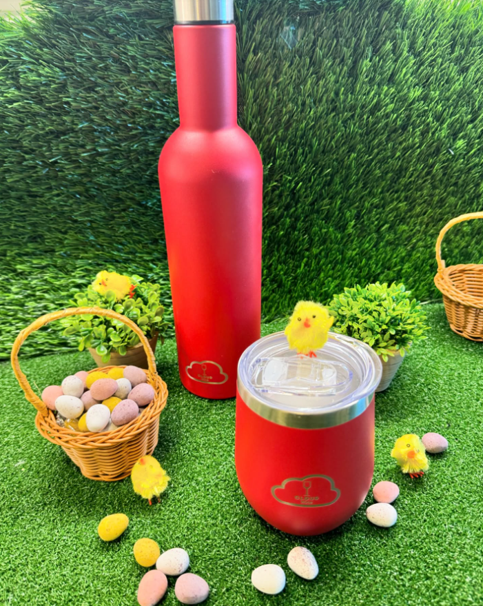 INTOUCH_RUGBY's tweet photo. CloudWine … insulated wine bottles, perfect for use on holidays by the pool, at the beach, or even while watching a rugby game! @cloudwine https://t.co/pxTdBhXoTp ! Now @ https://t.co/mfuNWdJEhw ! #cloudwine #winebottles #ad #easterfun https://t.co/LWcK9rq2ch