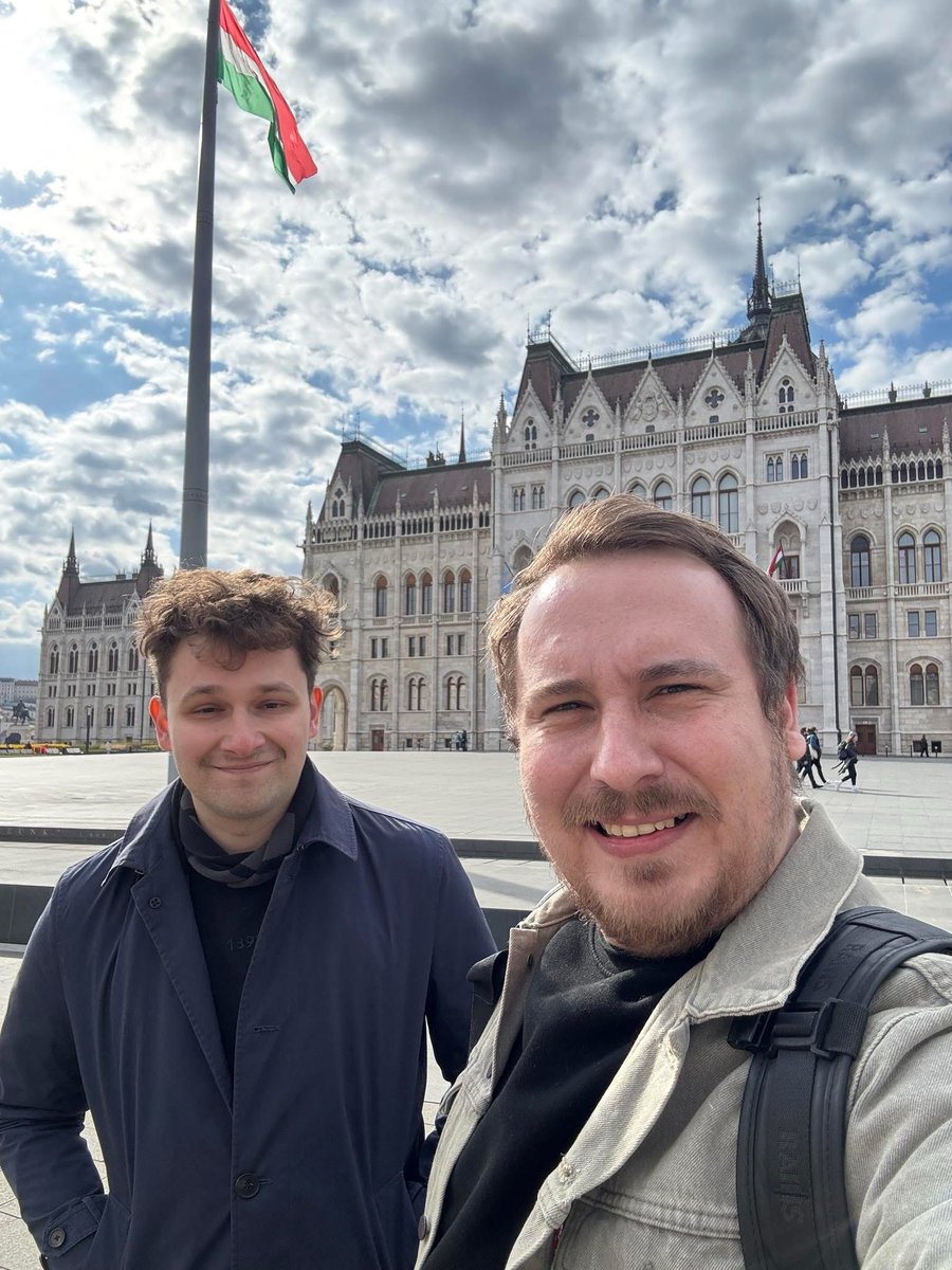 Oliver Adámek tweet media