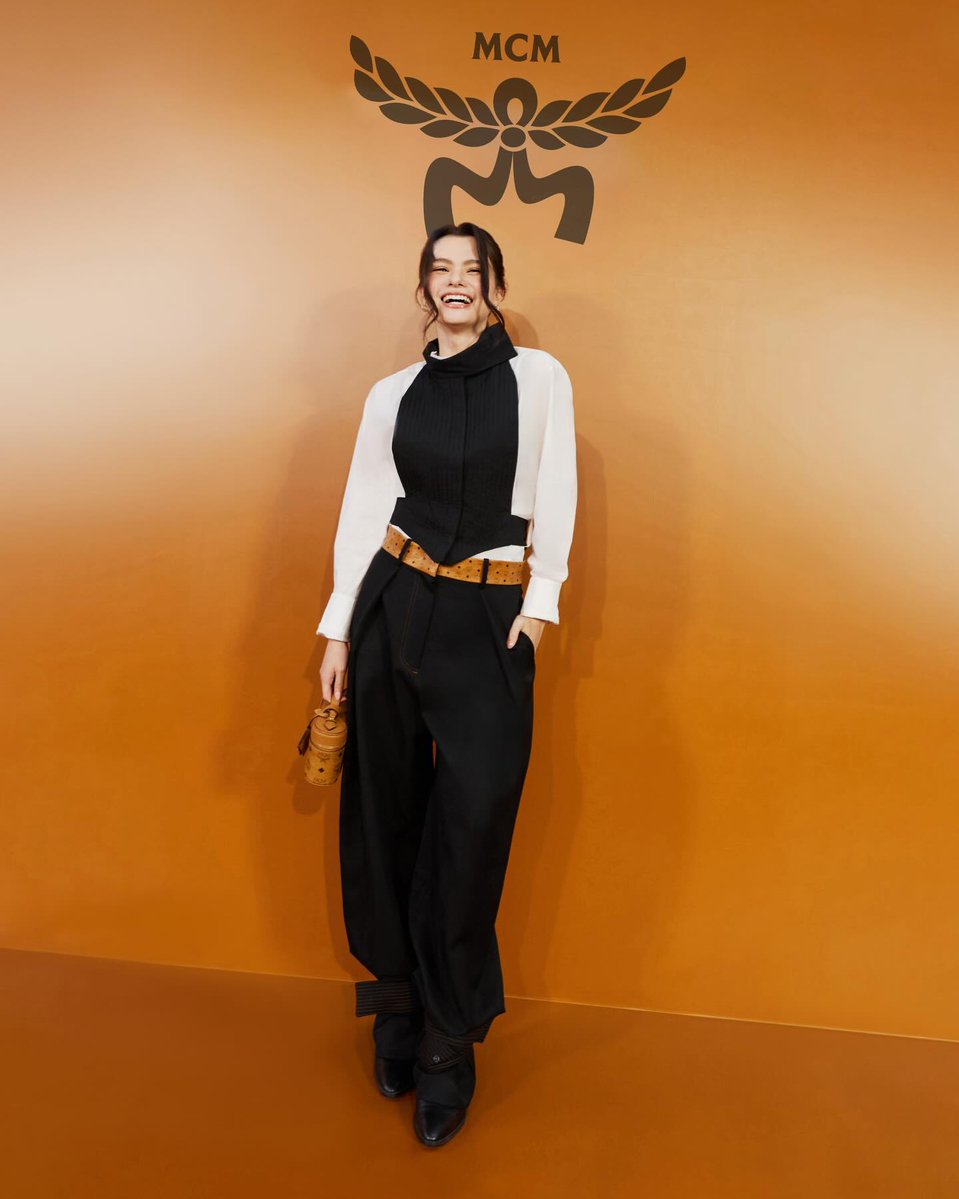 Vanessa⚡🌈|FBNewEra🌷🪽🤍 tweet media