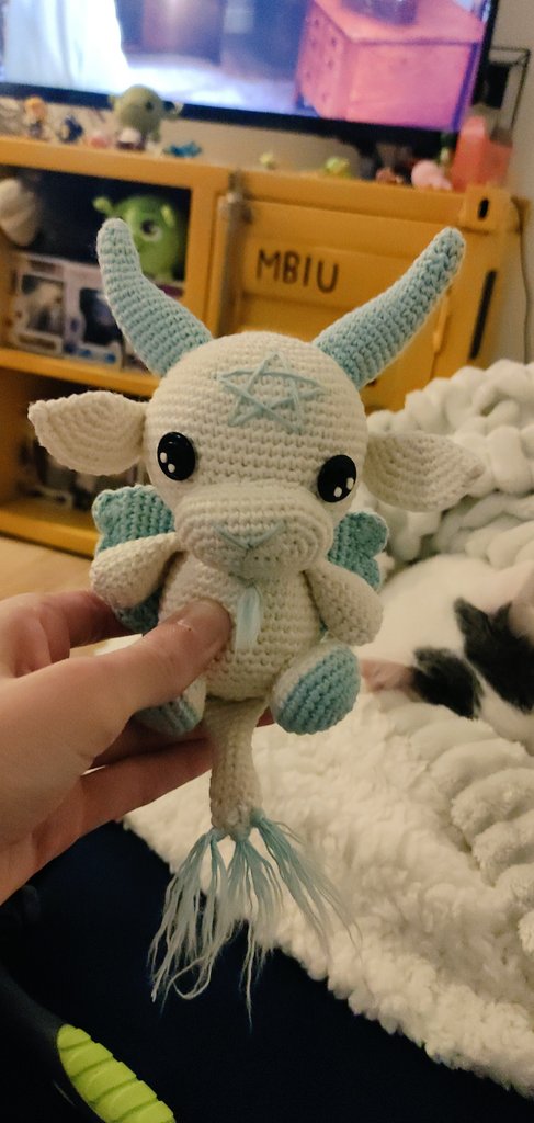 L'échoppe d'Axou ✨ tweet media