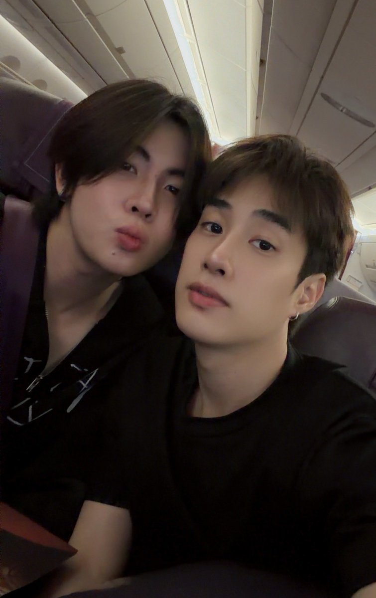 บินก่อนนะจ๊ะ 
#TleFirstone