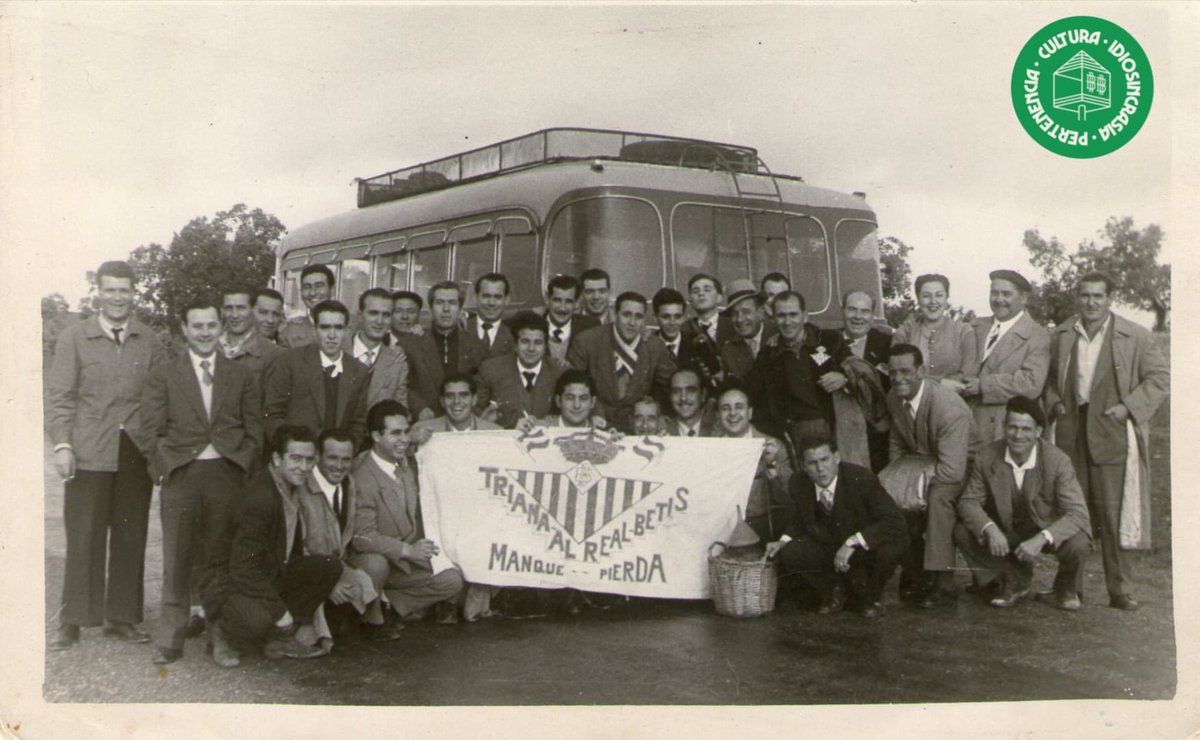 ¿Qué pensarían nuestros abuelos si no estuvieramos hoy  a fuego con nuestro <a href="/RealBetis/">Real Betis Balompié 🌴💚</a> ?

De padres a hijos, de abuelos a nietos. En primera en segunda o en tercera. ¡VIVA EL BETIS MAQUEPIERDA!