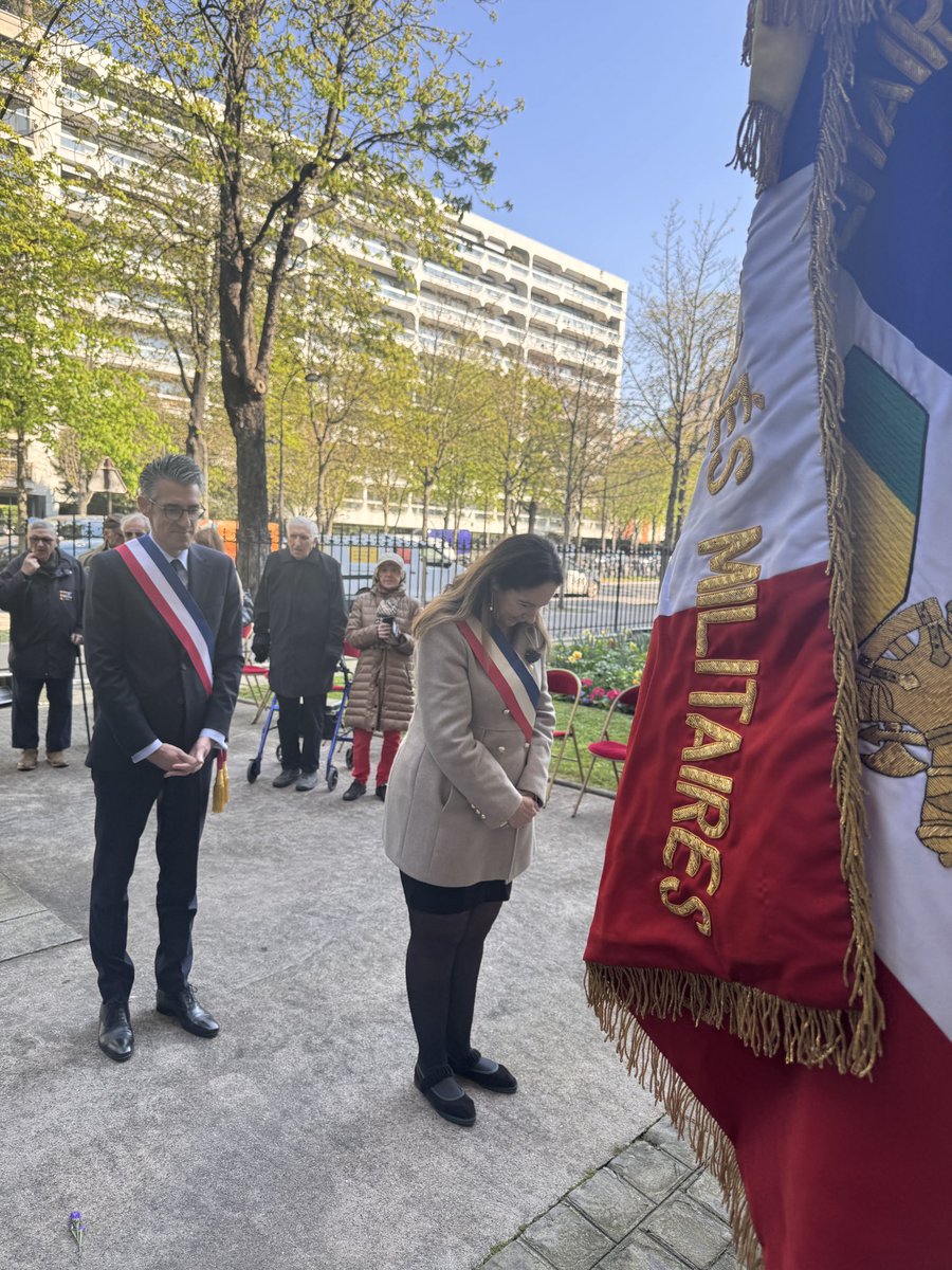 Mairie du XVIe tweet media