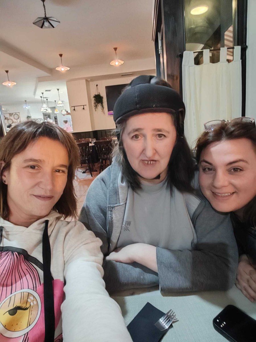 Gorabide tweet media