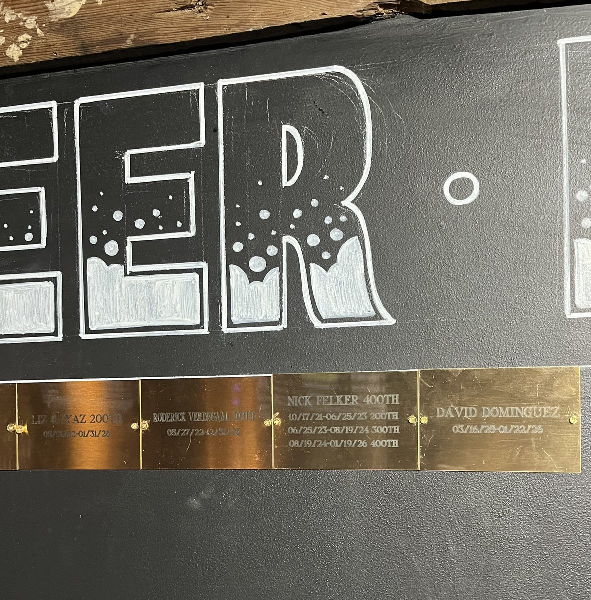 georgekeeleynyc's tweet image. Turns out this slipped thru the cracks (or I 😴 on the job)…Thanks for the reminder @dave_l_andrew 😅 #gknyc #georgekeeley #beerisgood #shutupanddrink #drinkamongstfriends