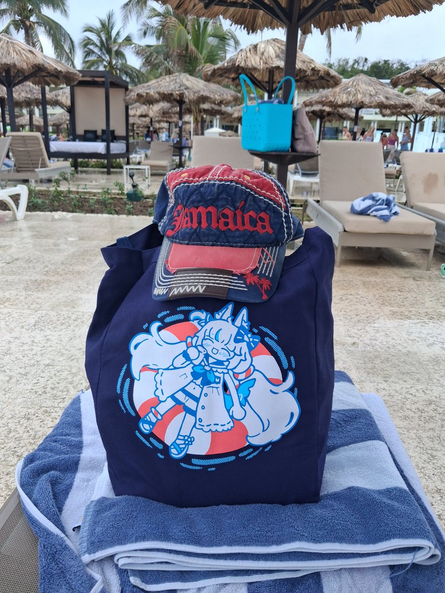 Evermooncabbit tweet media