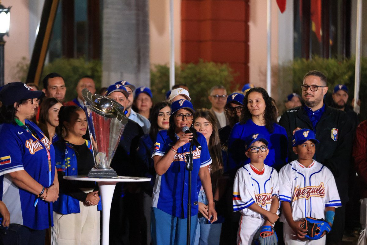 🌈Iris Kandanga22 tweet media