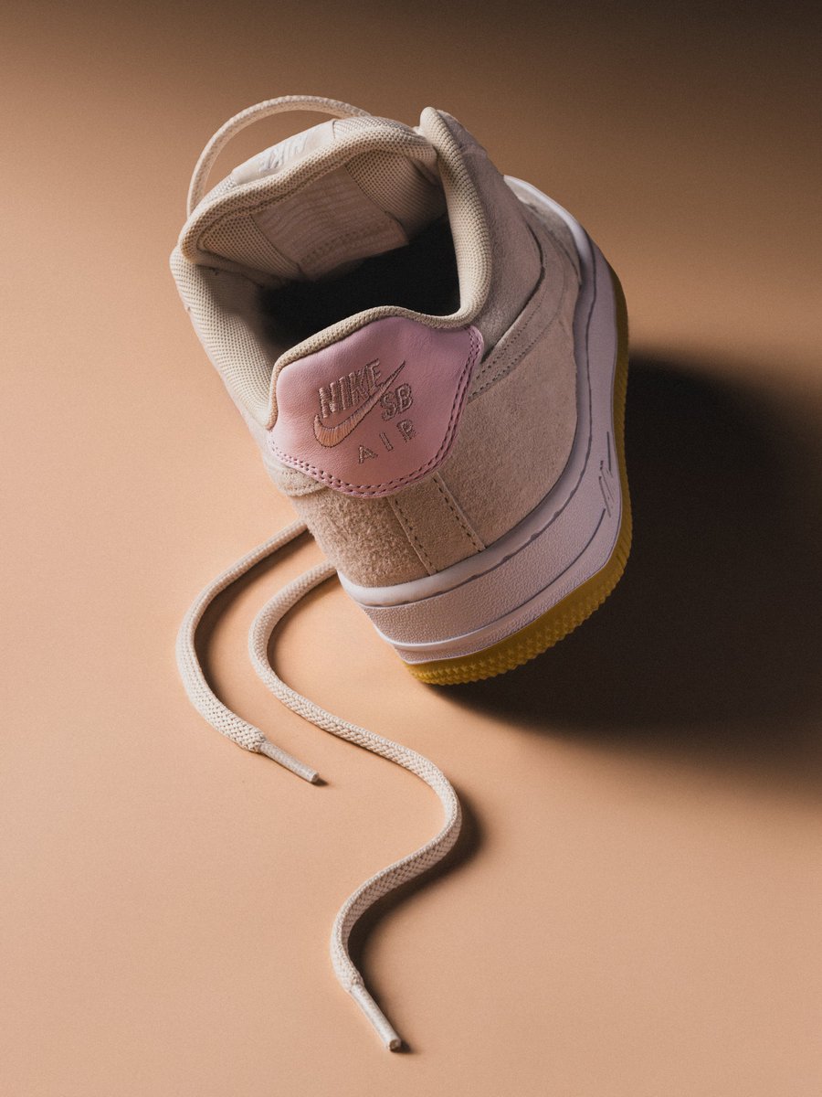 ad__sneaks 📸 tweet media