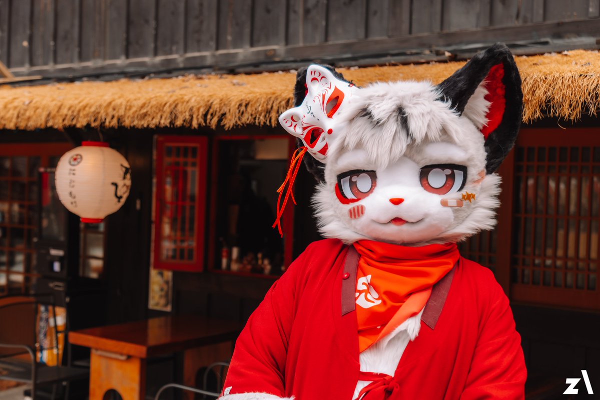 주묵 (朱墨) tweet media